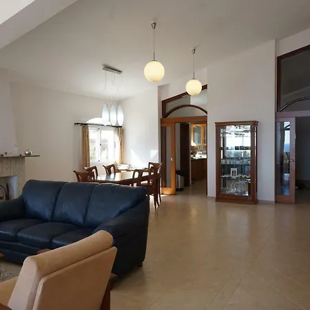 Sunset Cliff Panoramic Sea Views And Private Ovesized Pool Piszúri