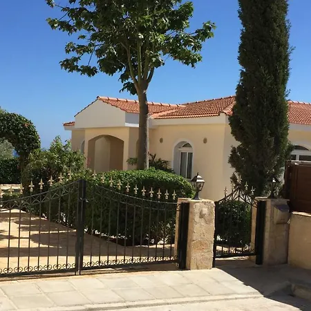 Vila Sunset Cliff Panoramic Sea Views And Private Ovesized Pool Pissouri